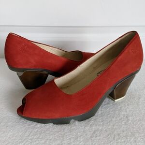 FLY London Suede Peep Toe Beveled Metallic Heel Burnt Orange EU40 9-9.5 NWOB